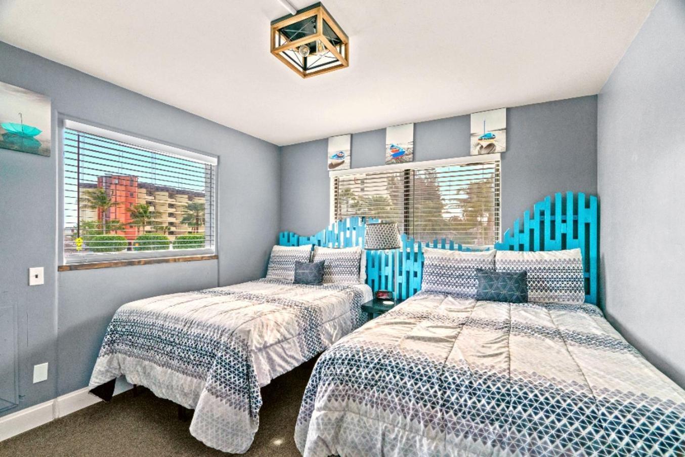 Boutique Beach Retreat سانت بيتي بيتش المظهر الخارجي الصورة