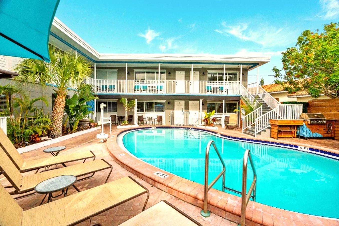 Boutique Beach Retreat سانت بيتي بيتش المظهر الخارجي الصورة